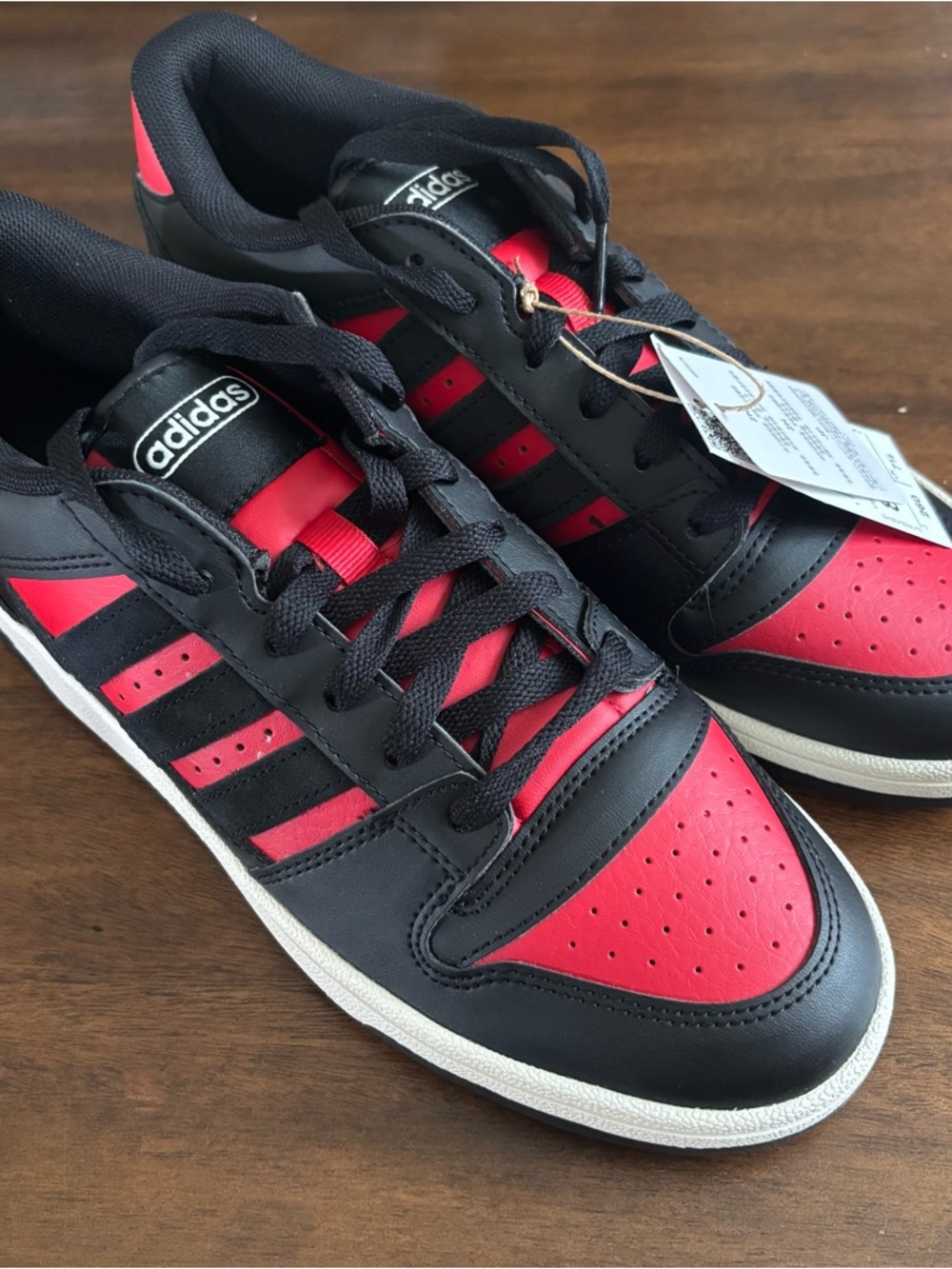 Men’s Black and Red Break Start Sneakers